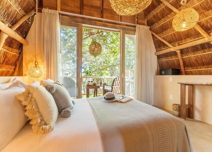 Ahau Beachfront (adults Only)