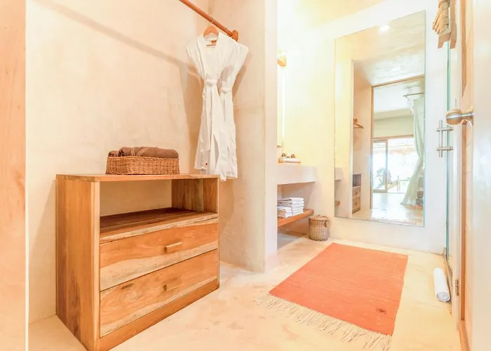 Hotel Ahau Beachfront (adults Only) 4*