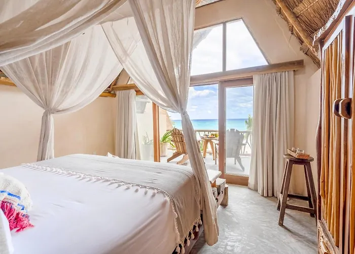Hotel Ahau Beachfront (adults Only) 4*