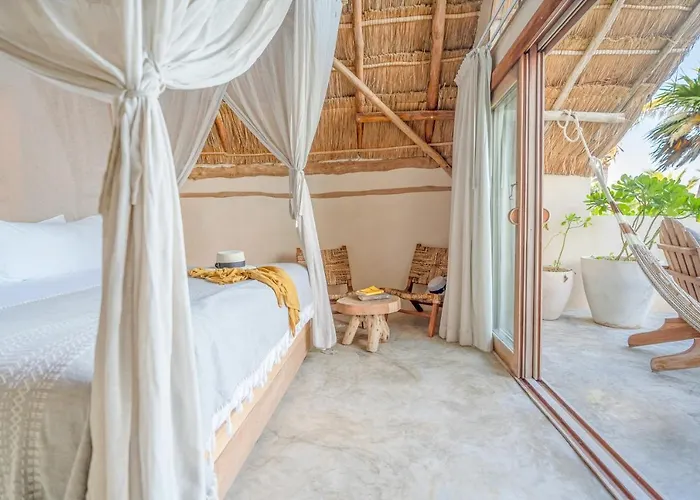 Ahau Beachfront (adults Only) Hotel