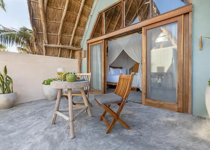 Ahau Beachfront (adults Only) 4*