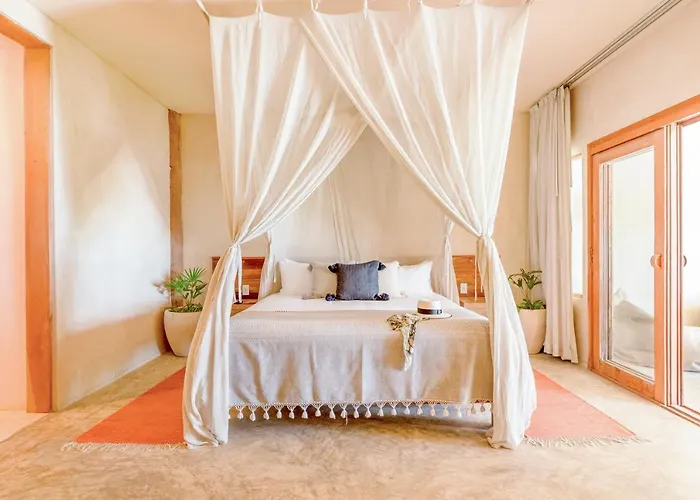 Ahau Beachfront (adults Only)