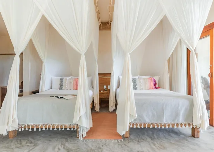 Hotel Ahau Beachfront (adults Only)