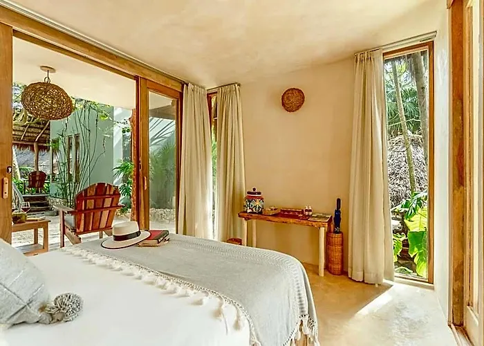 Ahau Beachfront (adults Only)