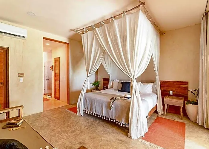 Ahau Beachfront (adults Only)