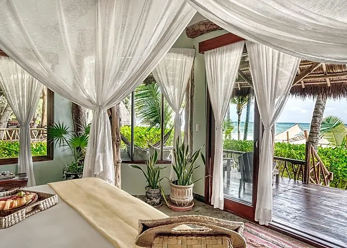 Ahau Beachfront (adults Only) Hotel